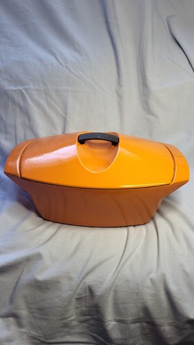 Cocotte couleur orange - orange, le